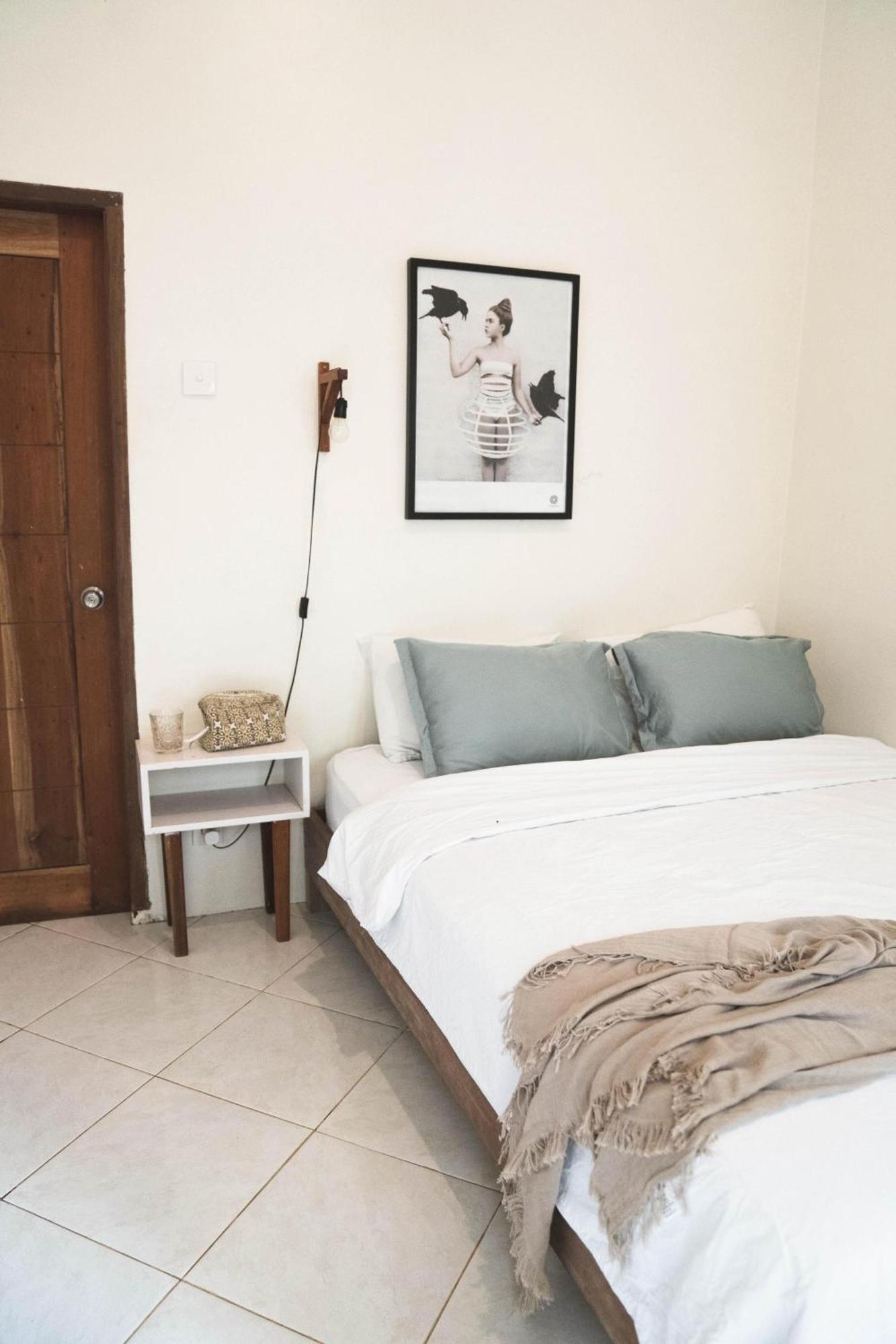 Nalua Surf Boutique Hotel Kuta  Esterno foto
